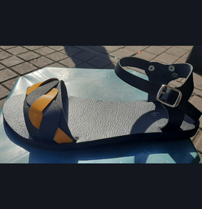 Ladies 1 strap leather Sandal