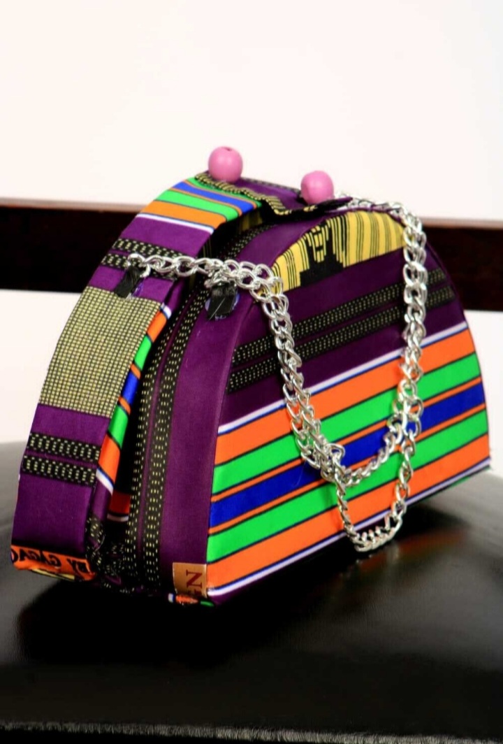 Mukololo Strap-Purse