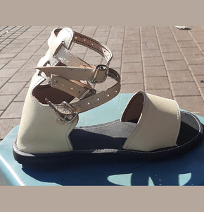 Ladies three strap Sandal